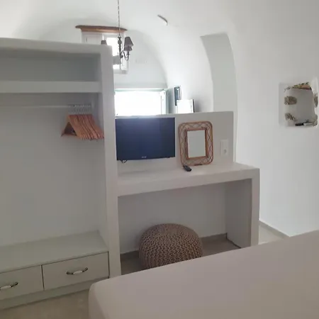 Kalypso Tholos בית נופש