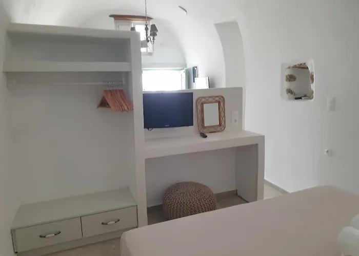 Kalypso Tholos בית נופש