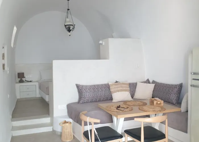 Holiday home Kalypso Tholos